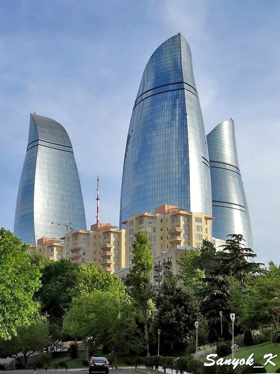 2872 Baku Flame Towers Баку Пламенные башни