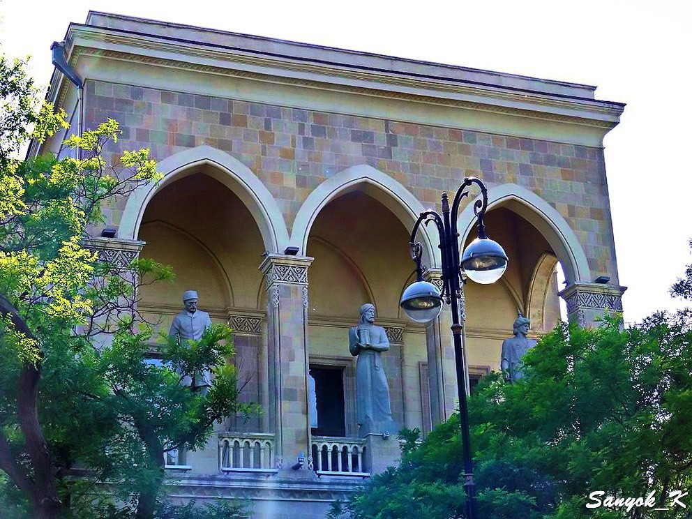 8575 Baku National Library Баку Национальная библиотека
