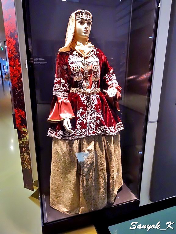 2943 Azerbaijan Carpet Museum Музей азербайджанского ковра