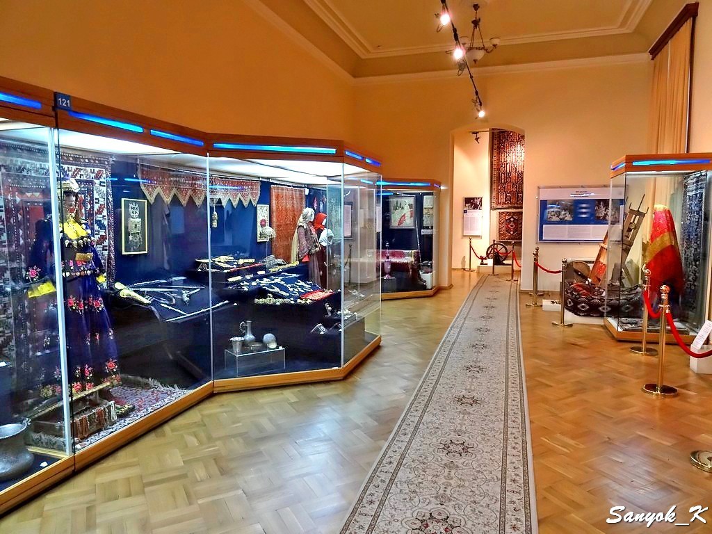 3288 National Museum of Azerbaijan History Национальный музей истории Азербайджана