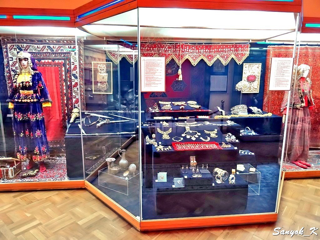 3291 National Museum of Azerbaijan History Национальный музей истории Азербайджана