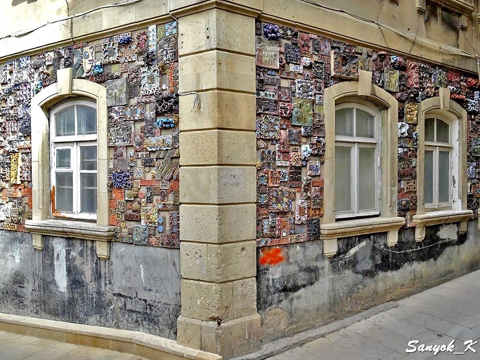 3461 Icheri Sheher Building decorated with tiles Ичери шехер Дом украшенный кафелем