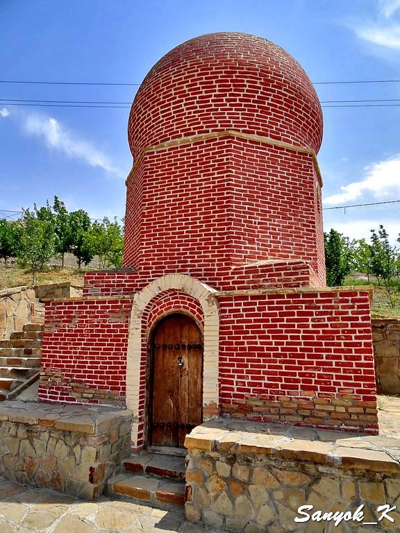 0239 Nakhchivan Imamzadeh Mosque Нахичевань Мавзолей Имамзаде